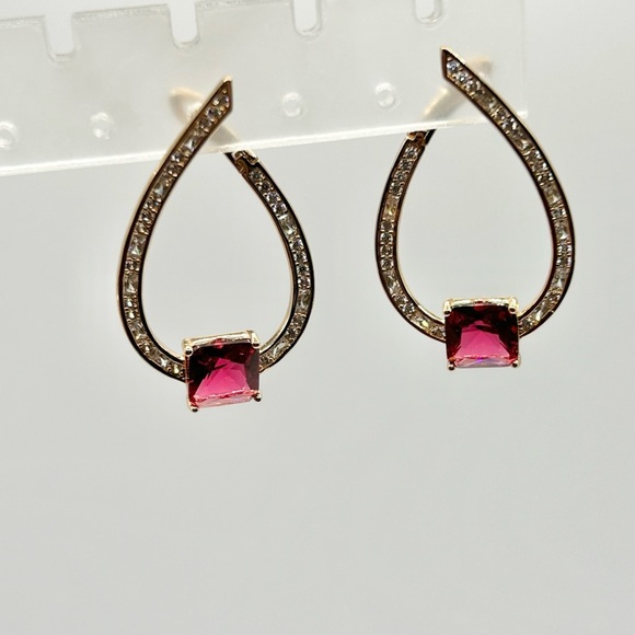 18K Gold Plated Teardrop Earrings with Pink Gemstones and Crystal Accents-New! - Picture 4 of 7